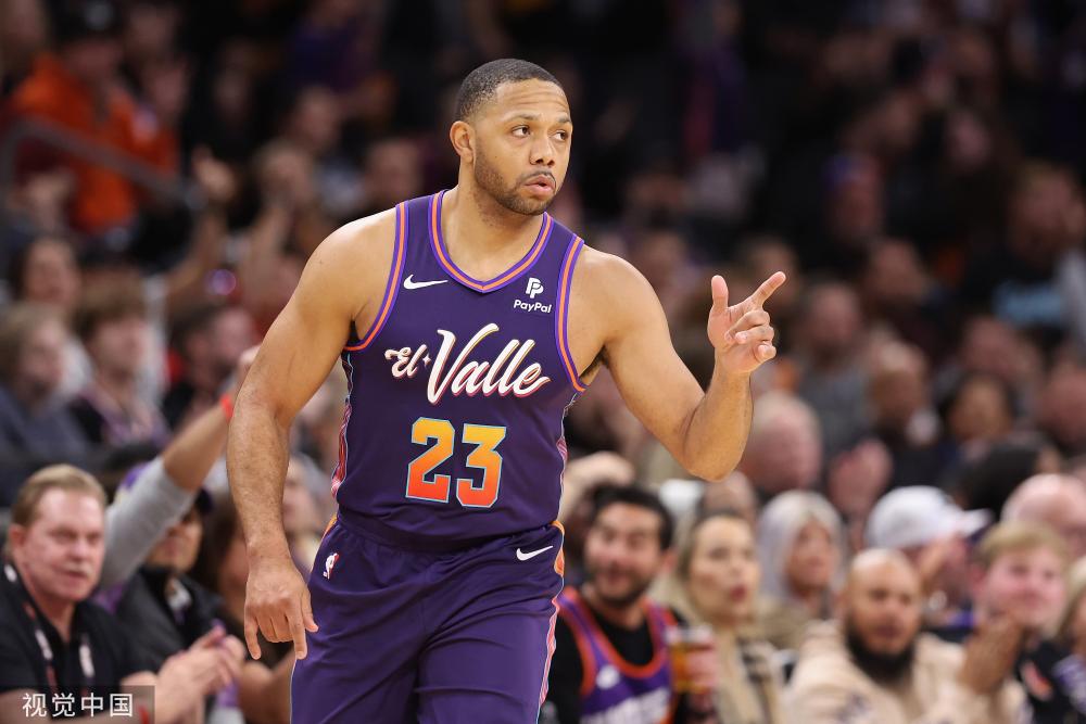 巴萨在防守 巴萨在防守