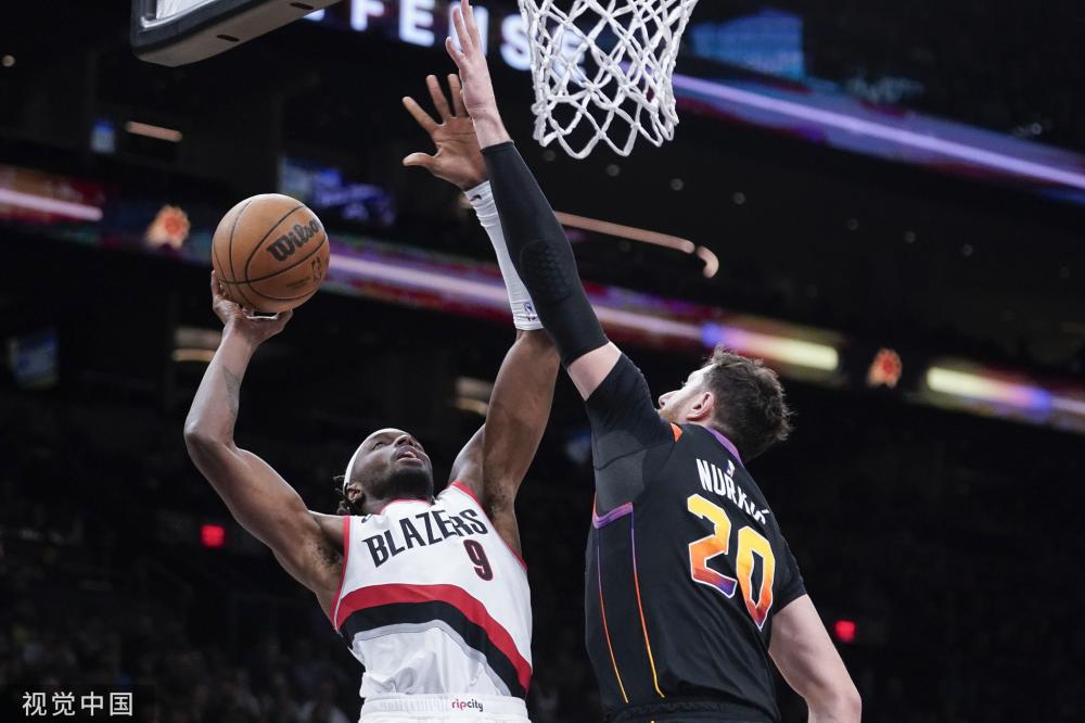 这一全球瞩 这一全球瞩