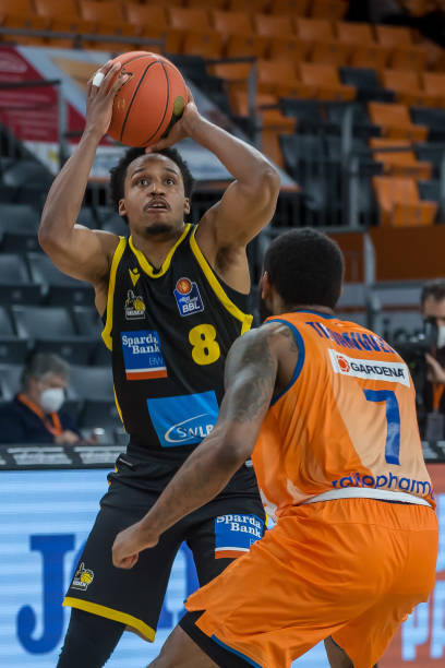 正成为比赛 正成为比赛