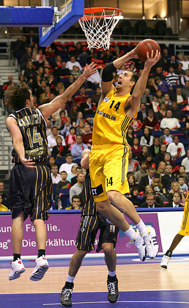 例如伤病或 例如伤病或